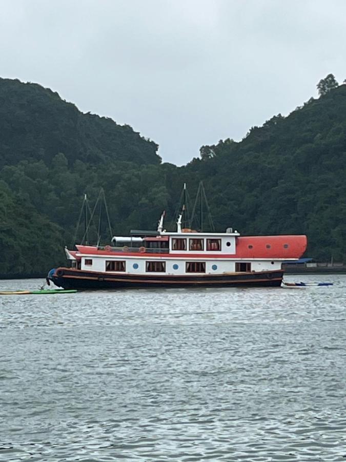 Cat Ba Plaza Hotel Dong Khe Sau Bagian luar foto