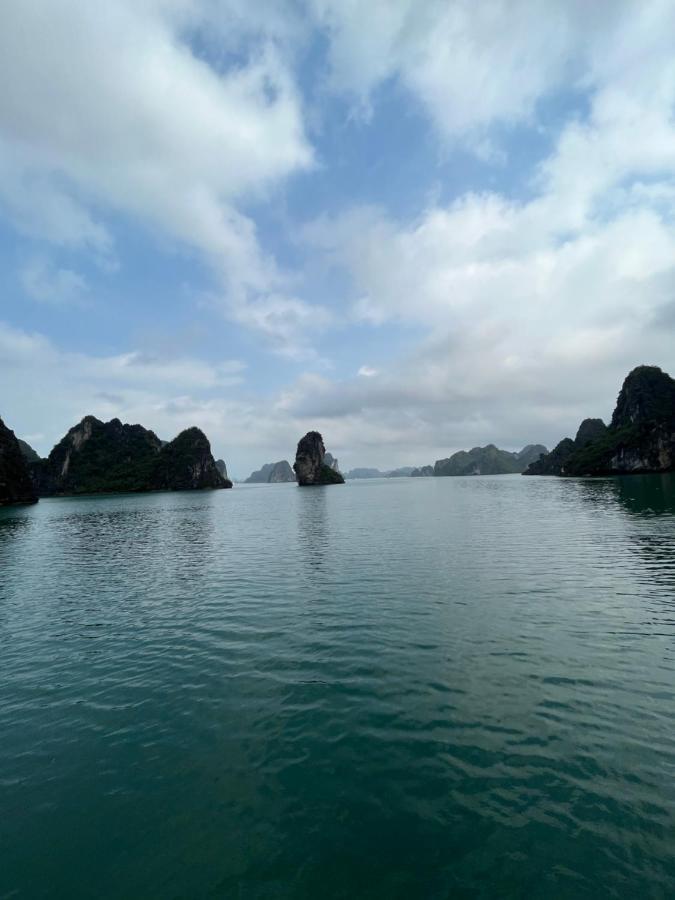 Cat Ba Plaza Hotel Dong Khe Sau Bagian luar foto
