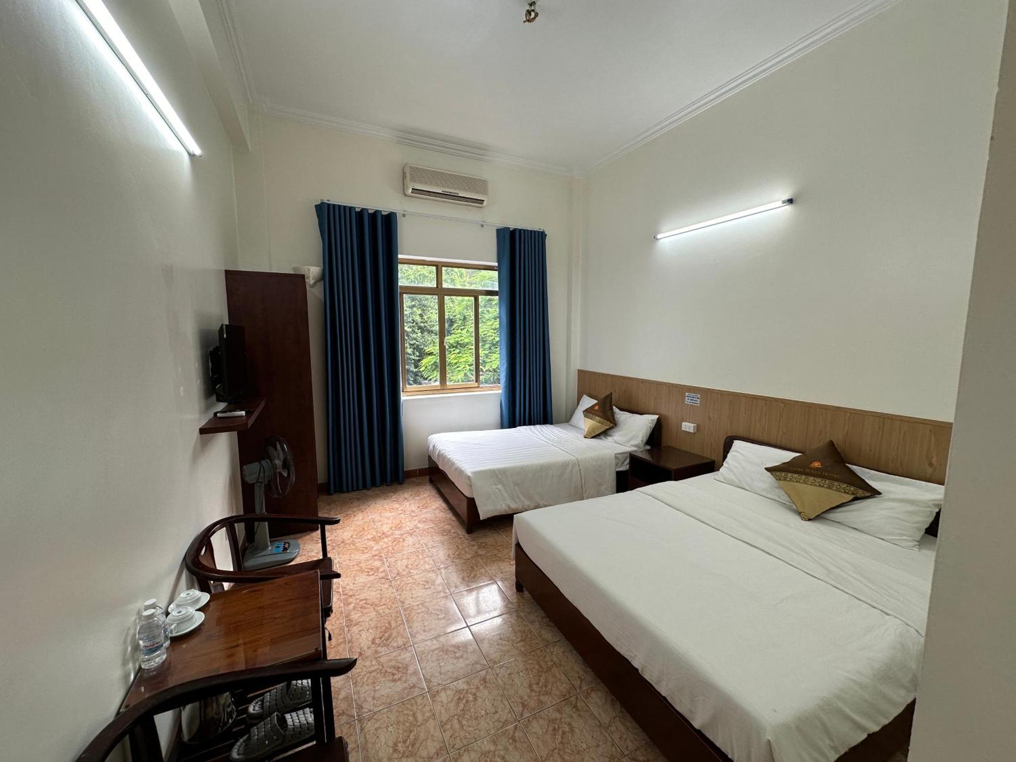 Cat Ba Plaza Hotel Dong Khe Sau Bagian luar foto