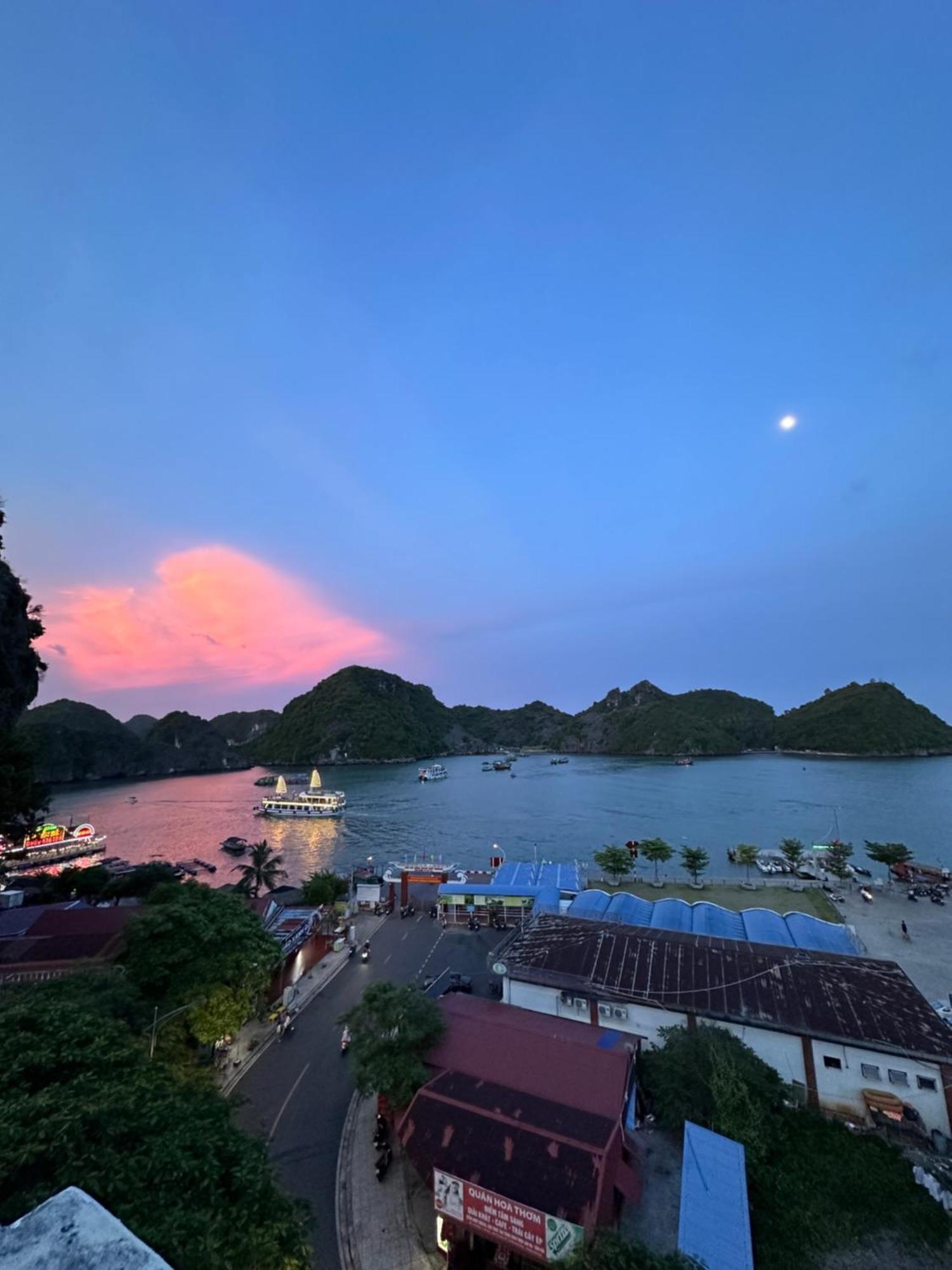 Cat Ba Plaza Hotel Dong Khe Sau Bagian luar foto